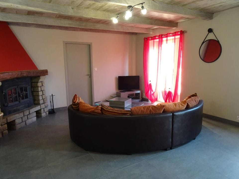 TV and multimedia, Living room, flat iron