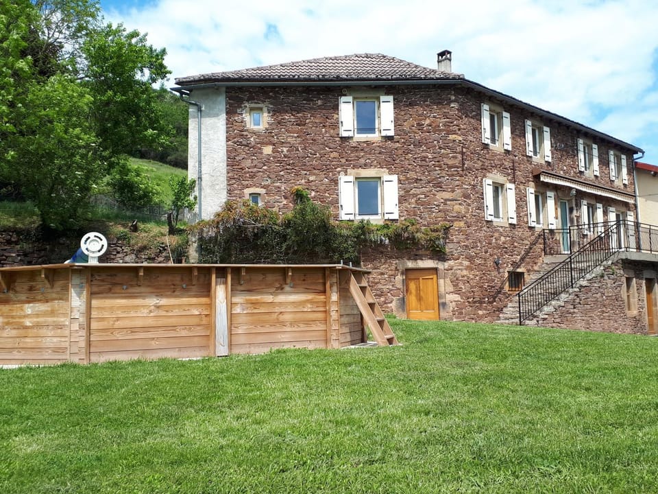 Property building, Garden view