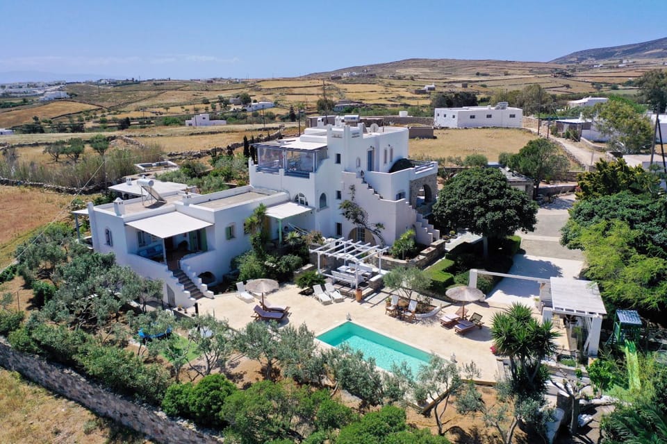 Property building, Neighbourhood, Natural landscape, Swimming pool