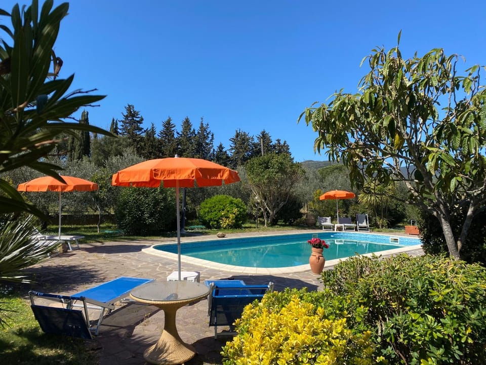 Casa Maremma “Peonia” Apartment in Tuscany