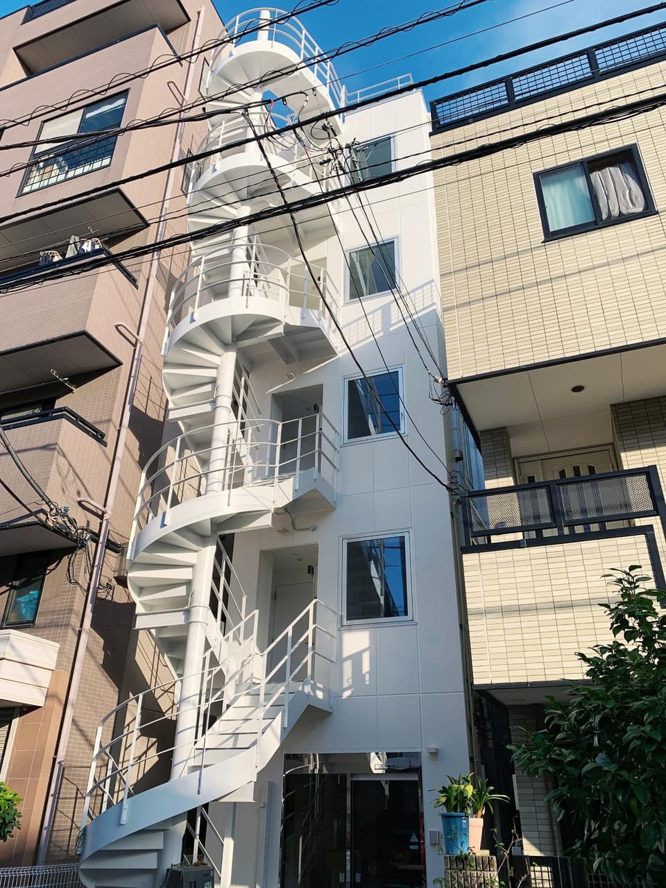 Property building, Facade/entrance, Neighbourhood