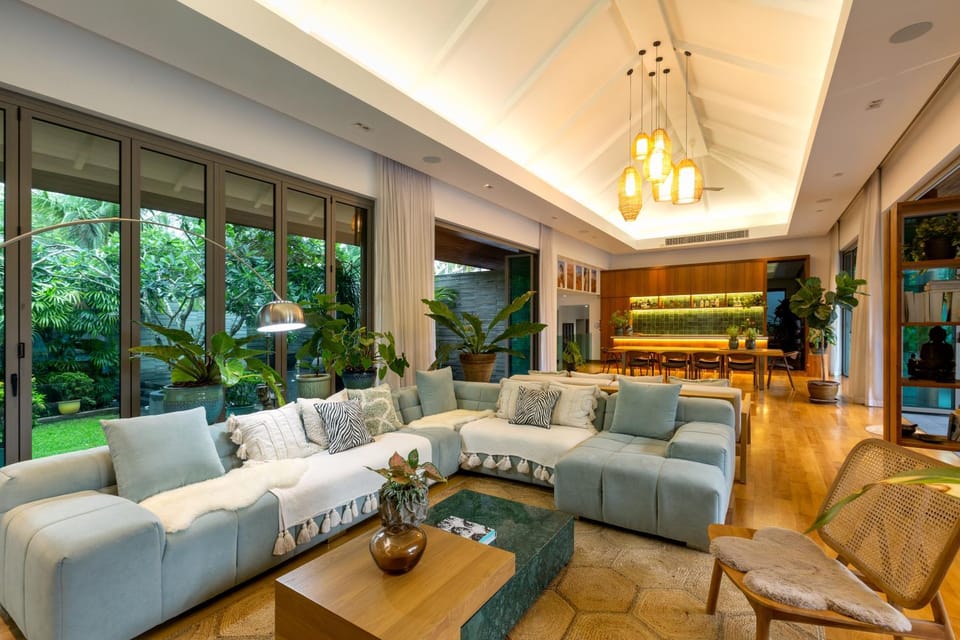 Living room, Seating area