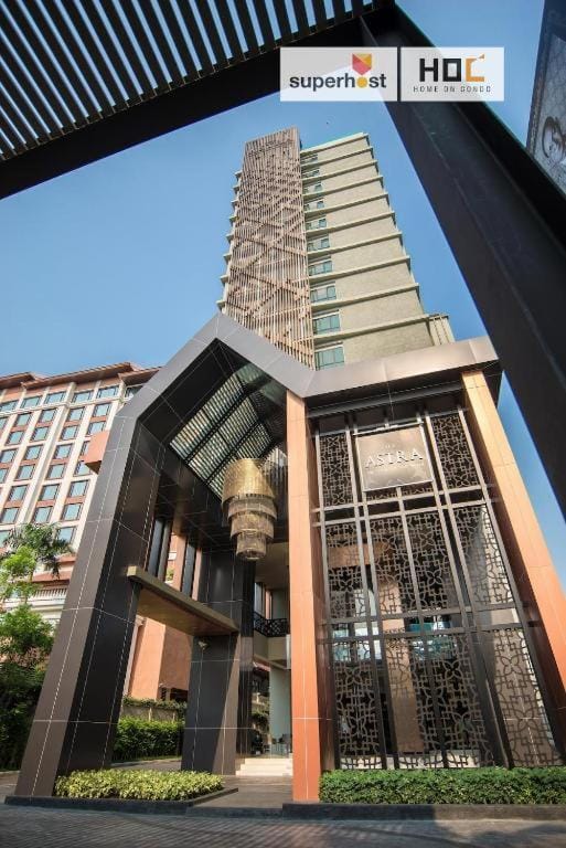 Prime 2-Beroom Suite with Pool & Gym Apartment in Chiang Mai