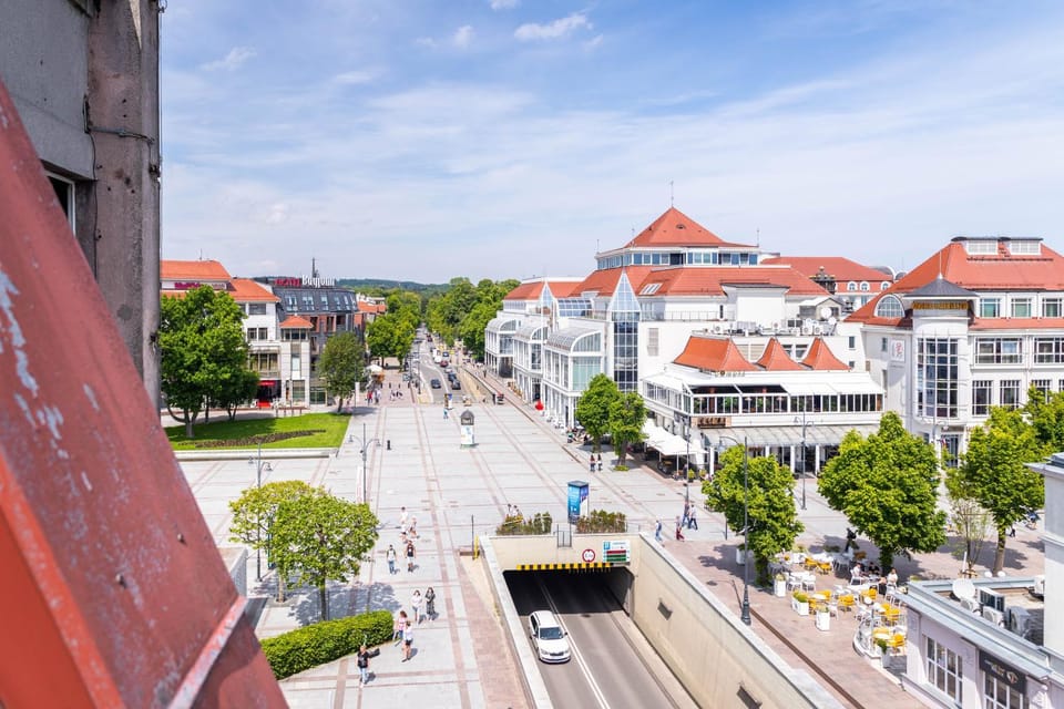 Neighbourhood, City view, Street view