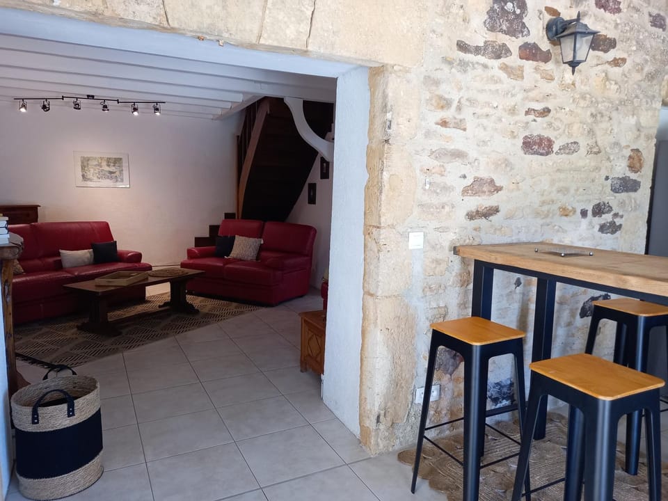 Le Cottage House in Nouvelle-Aquitaine