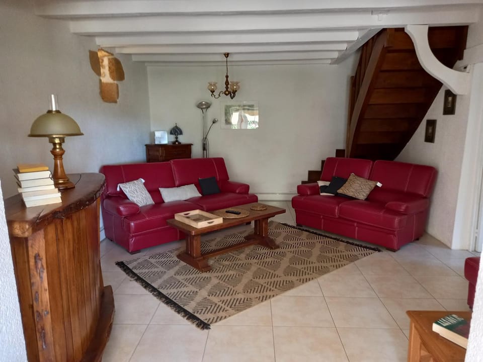 Le Cottage House in Nouvelle-Aquitaine