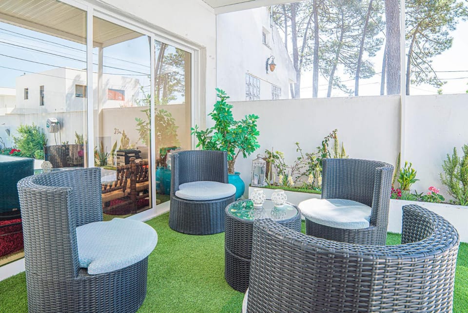 Patio, Seating area