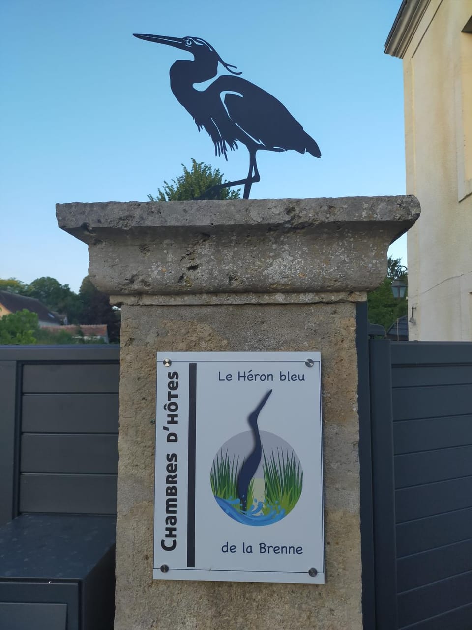 Logo/Certificate/Sign