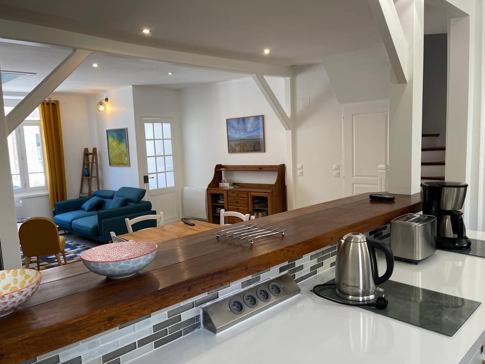 Lounge or bar