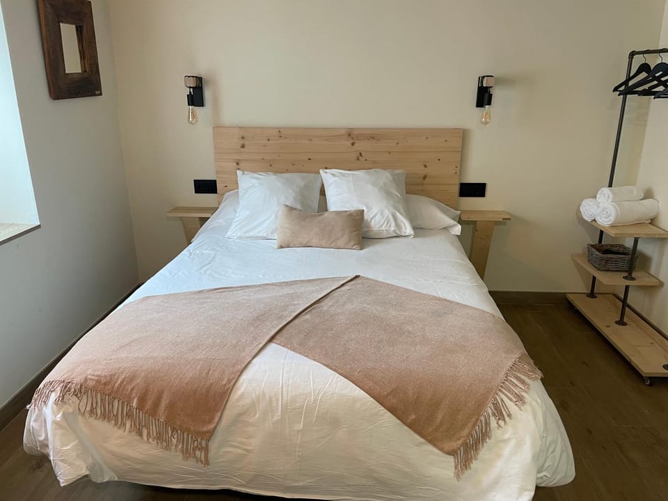 Bed, wardrobe