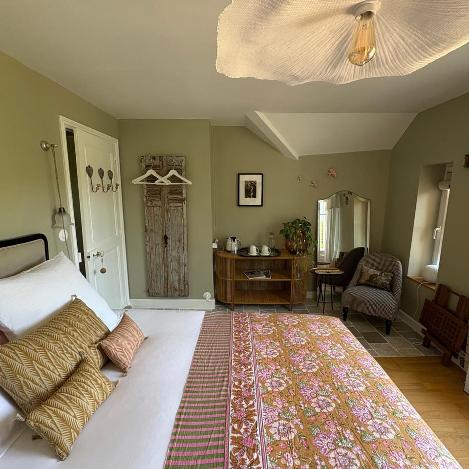 La Grenouillère - Chambre d'hôtes de charme Bed and Breakfast in Centre-Val de Loire