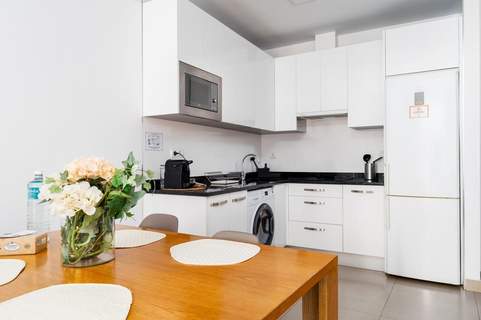 Kitchen or kitchenette, Living room