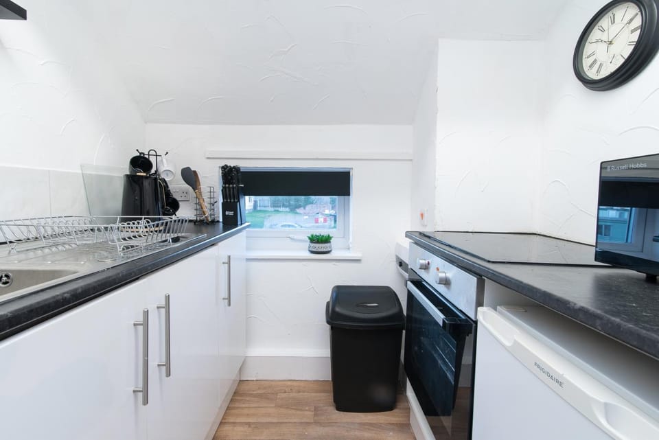 1Bed Contractor & Pilot Flat - FREE Parking - FAST WiFi Apartment in South Derbyshire District