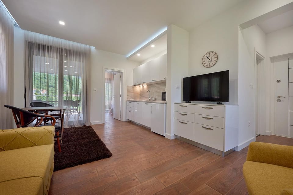 Georgiy Lux Apartments Apartment in Budva Municipality