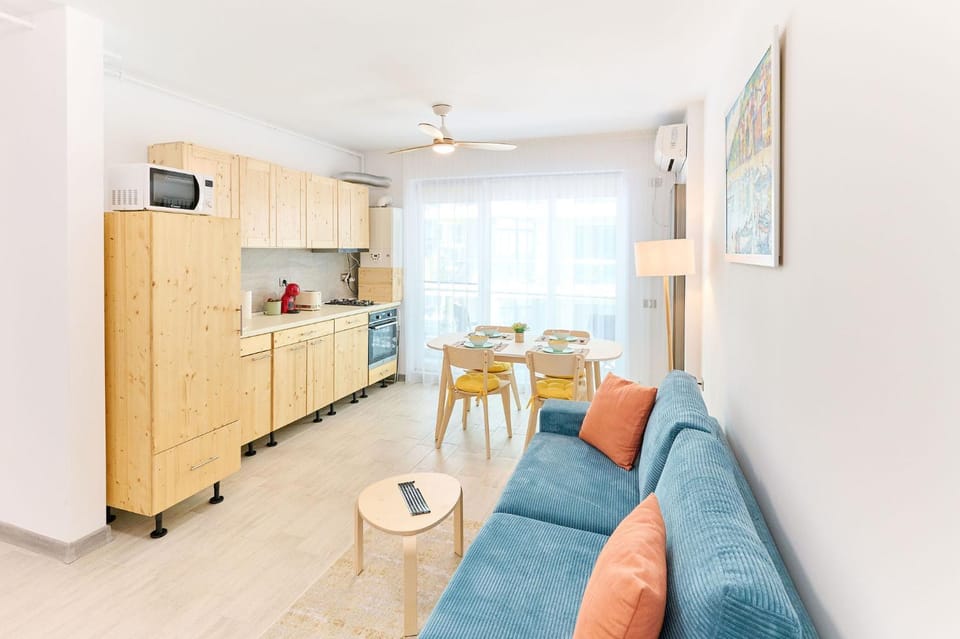 Blacksearama Apartment- Spa, pools and parking Apartment in Constanța County
