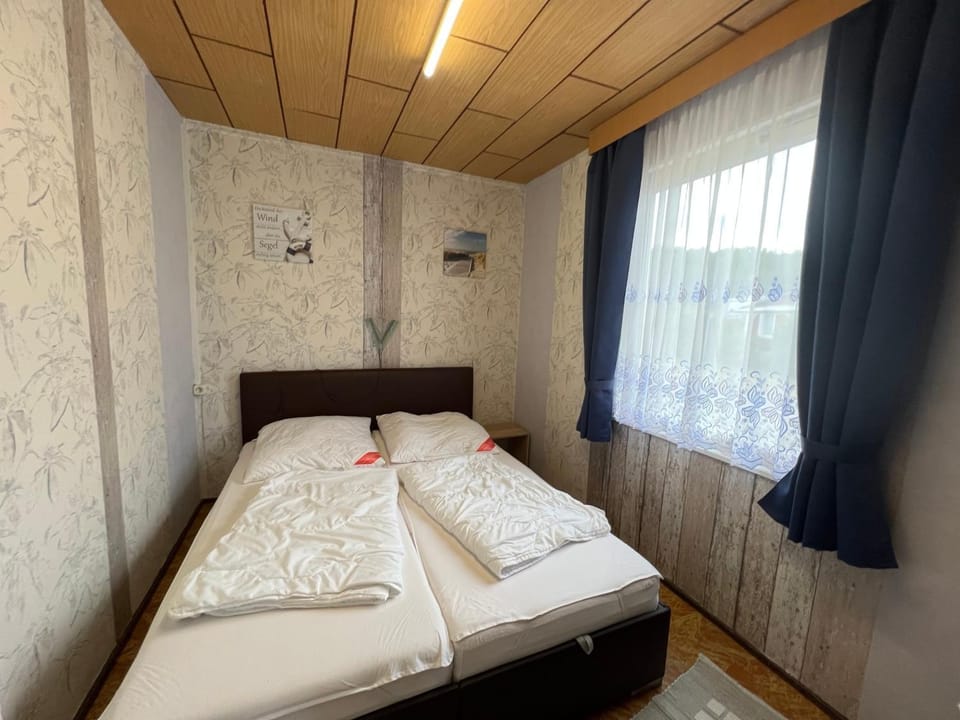 Ferien-Bungalow im Seebad UeckermündeOT Bellin House in West Pomeranian Voivodeship, Poland