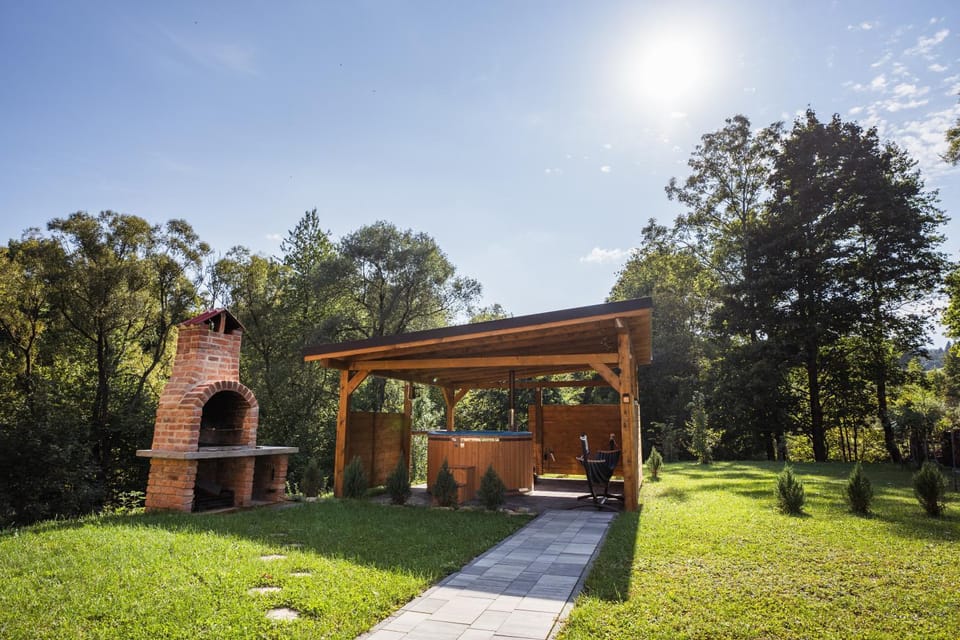 Hot Tub, Spa and wellness centre/facilities