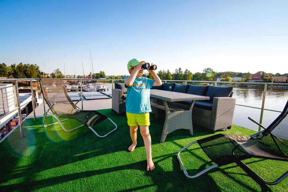 Patio, Patio, People, Summer, Balcony/Terrace, Balcony/Terrace, Lake view, Lake view, children, sunbed, sunbed