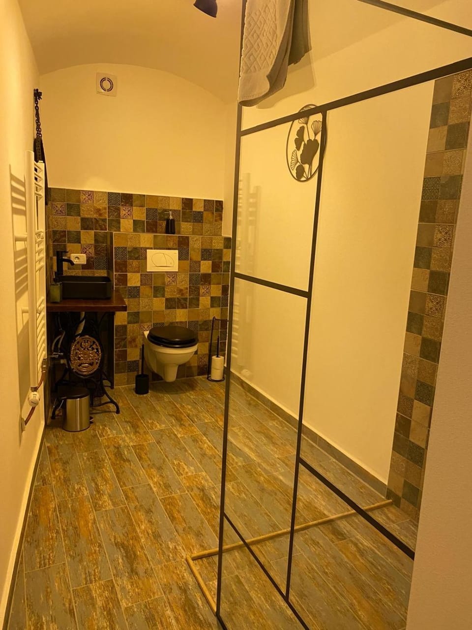 Shower, Bathroom
