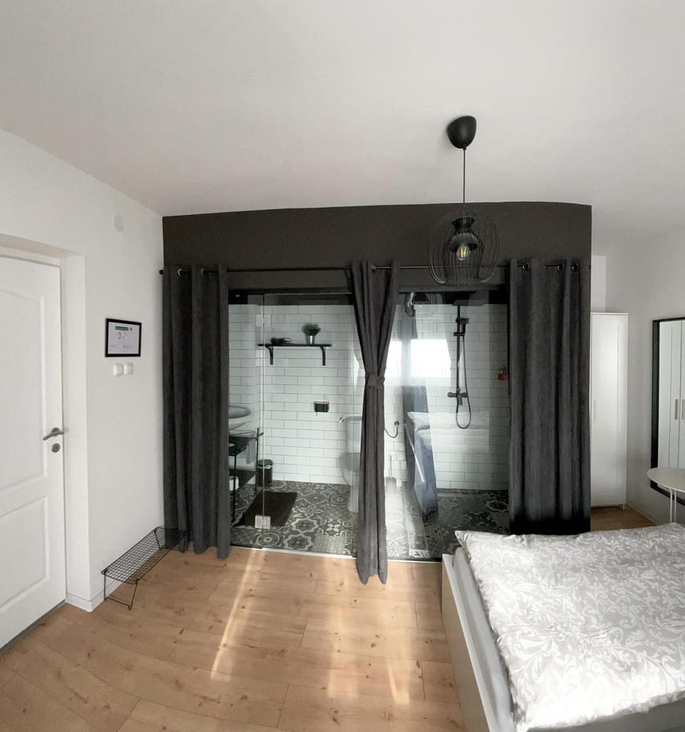 4 STARS ROOMS Near Airport Bed and Breakfast in Slovenia