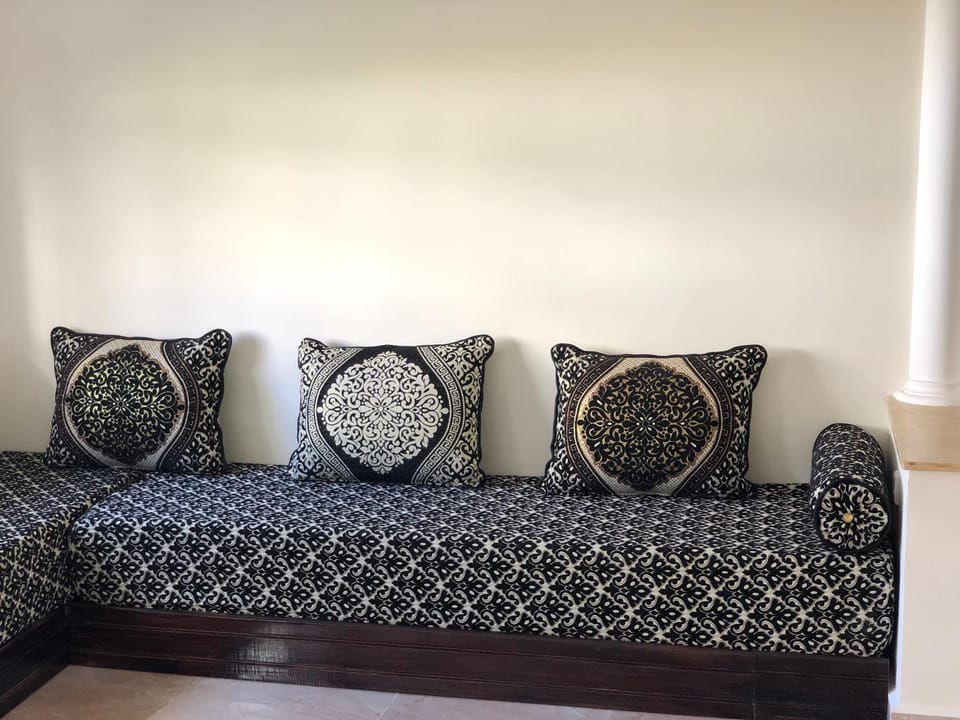 3 Holiday Homes Ground Floor, 1st Floor & Top Sea View apartment Apartment in Tangier-Tétouan-Al Hoceima