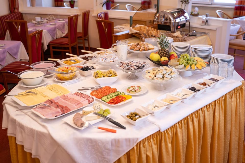 Buffet breakfast