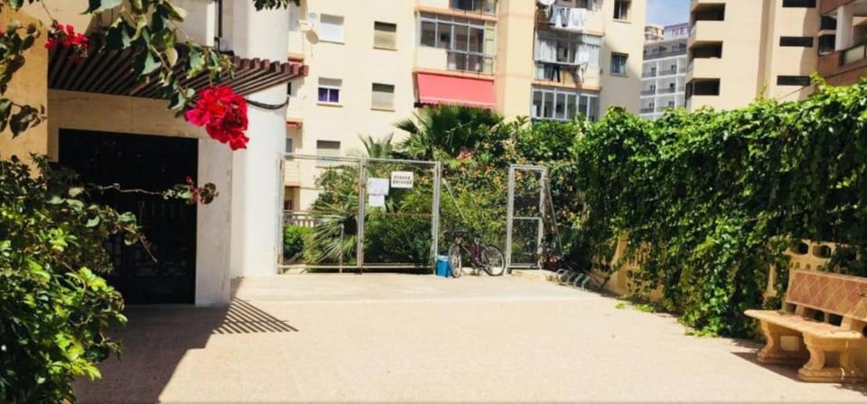 Property building, Garden