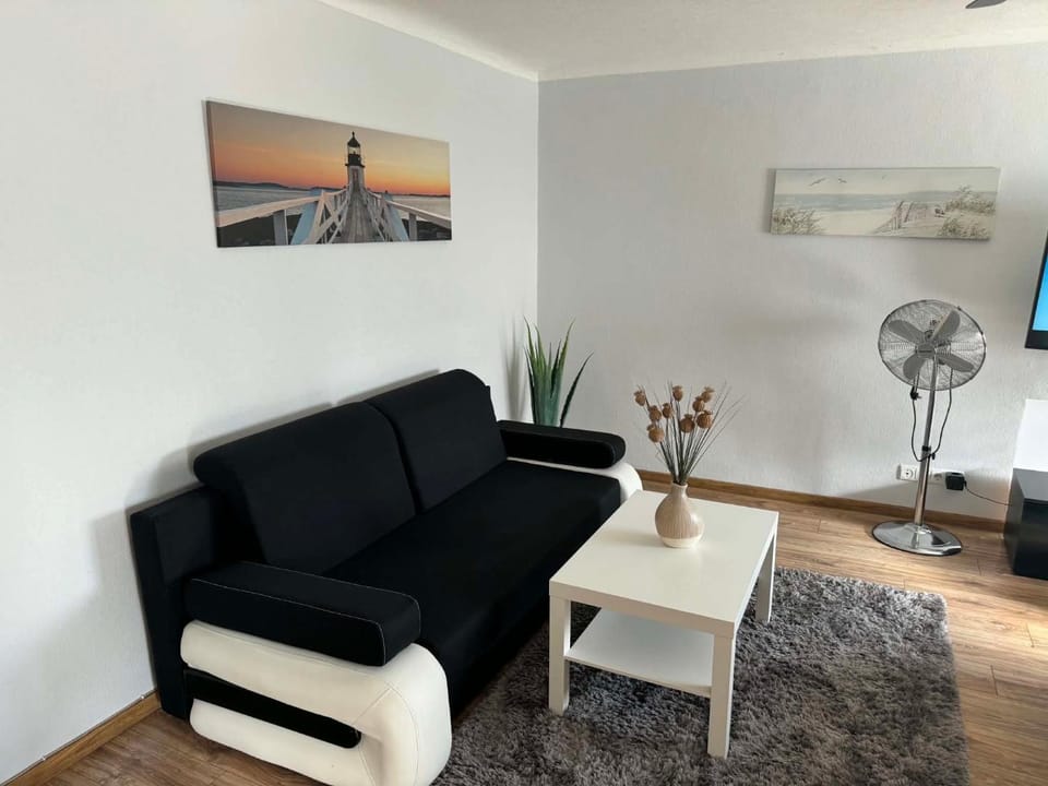 Apartamentai prie Danės upės(senoji perkela i Kuršiu nerija) Apartment in Klaipėda
