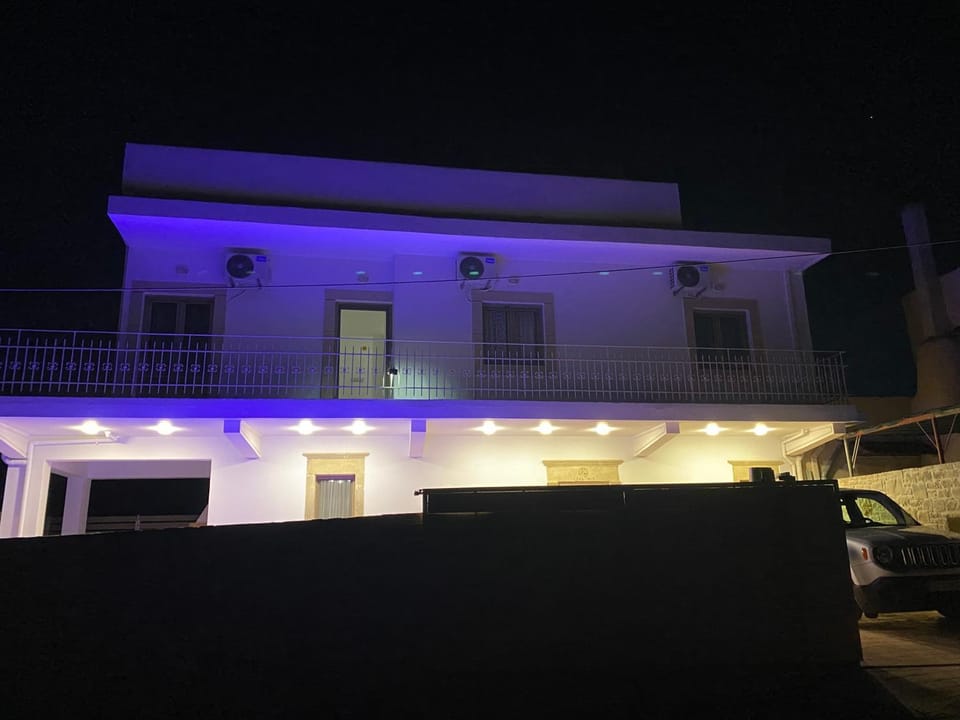 Property building, Night, Balcony/Terrace