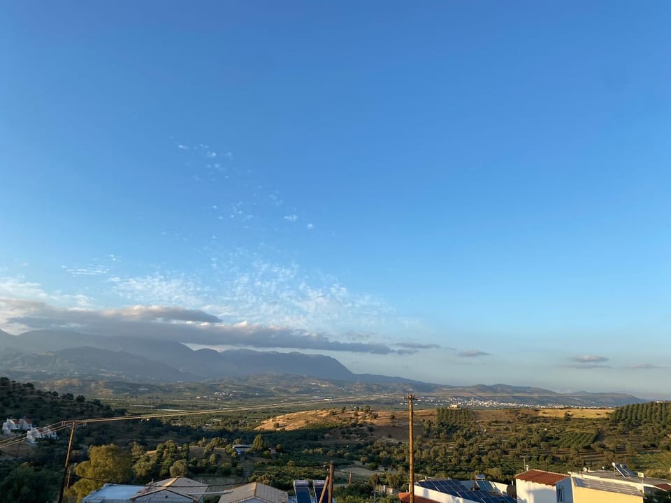 Day, Natural landscape, View (from property/room), Garden view, Mountain view