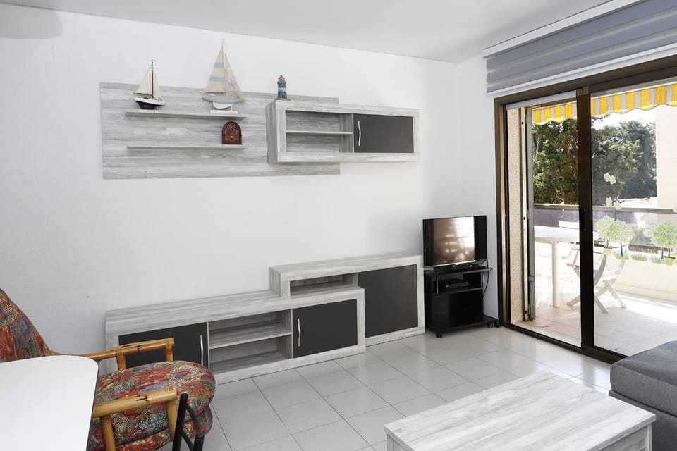 AT250 Con piscina, parking, wifi, playa a 150m Apartment in Torredembarra