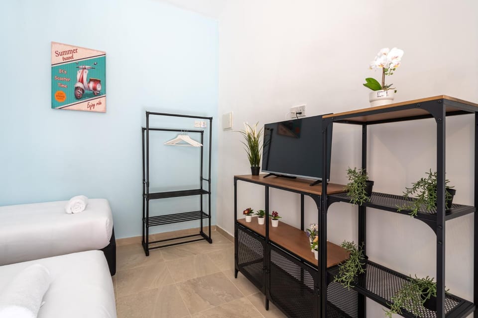 Bed, TV and multimedia