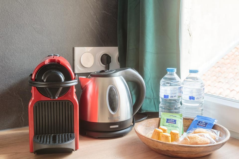 Coffee/tea facilities, Drinks