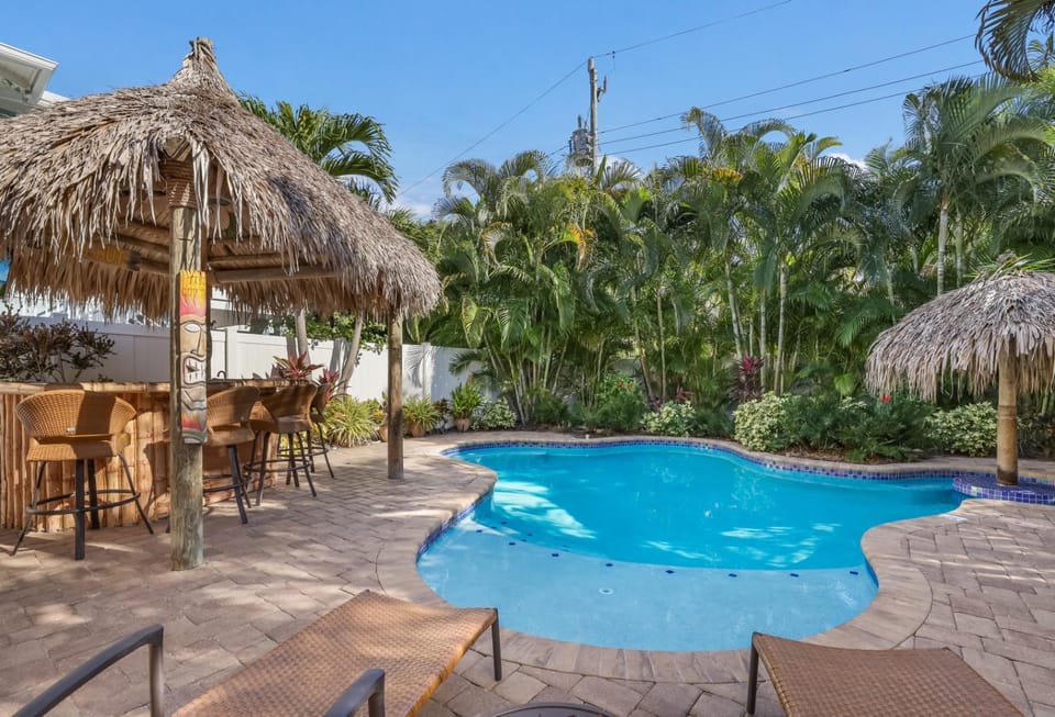 Tiki Cottage - 303 - 64th Street Unit B House in Holmes Beach