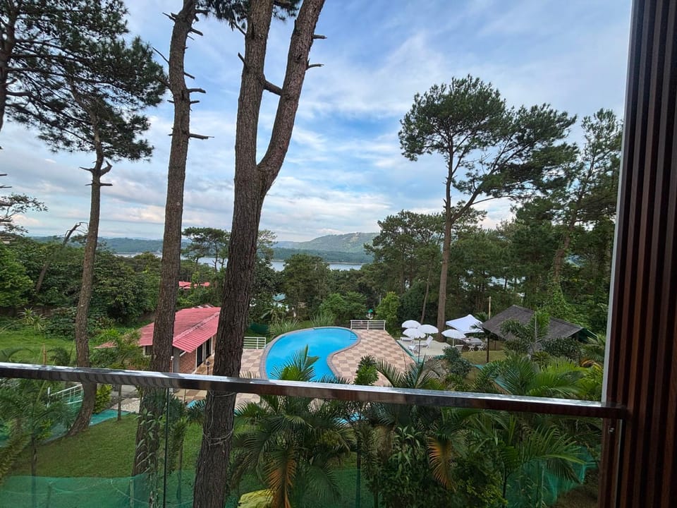 Odyssey Stays Umbir, Umiam Lake Bed and Breakfast in India