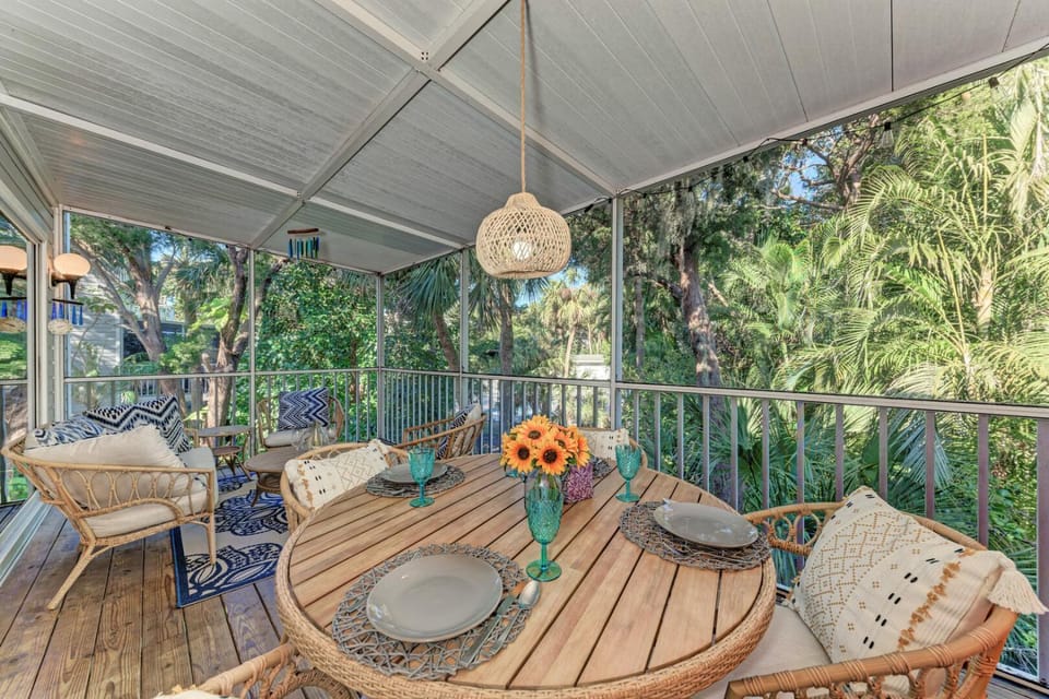 Island Serenity - 6250 Holmes #54 House in Holmes Beach