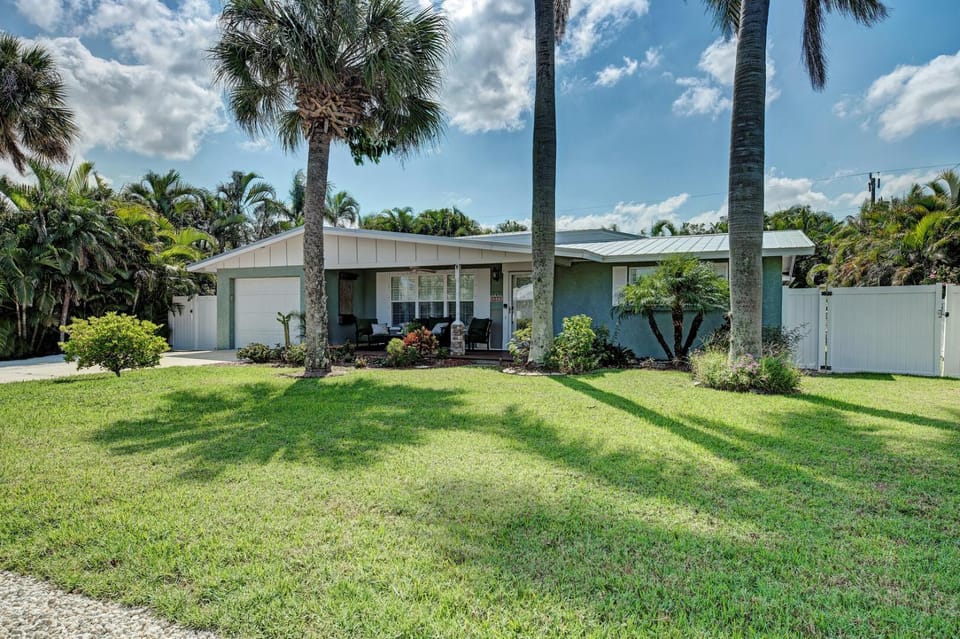 Island Getaway - 205 - 56th House in Holmes Beach