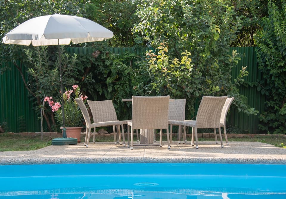 Patio, Pool view, Swimming pool