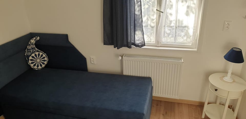 Bed, Bedroom, internet