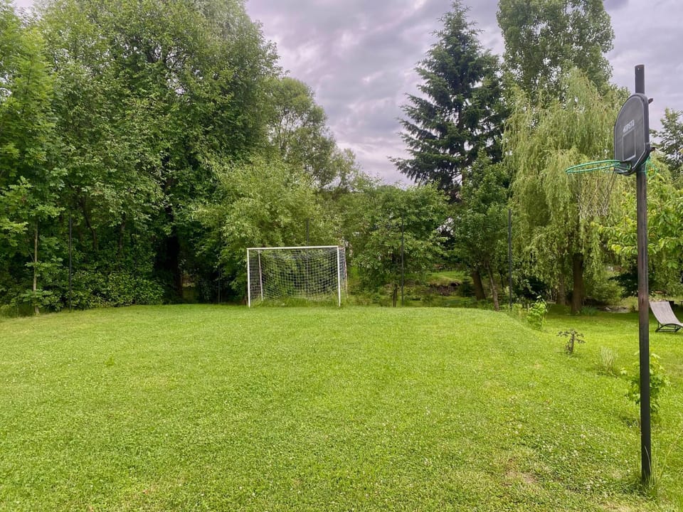 Pensiunea Sovirag Bed and Breakfast in Romania
