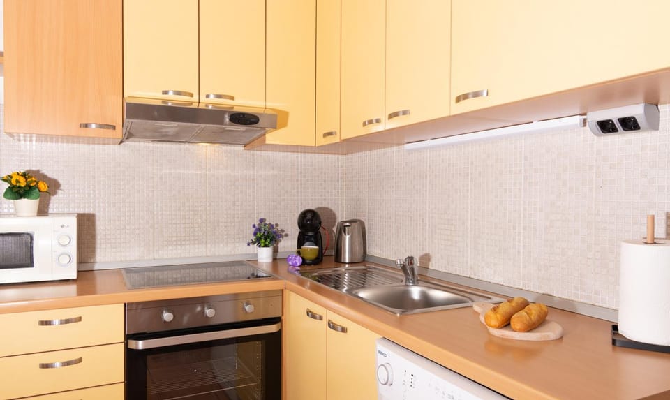 Communal kitchen