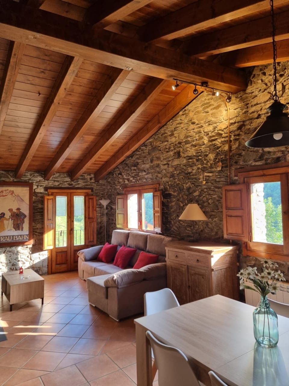 Living room, Seating area, Dining area