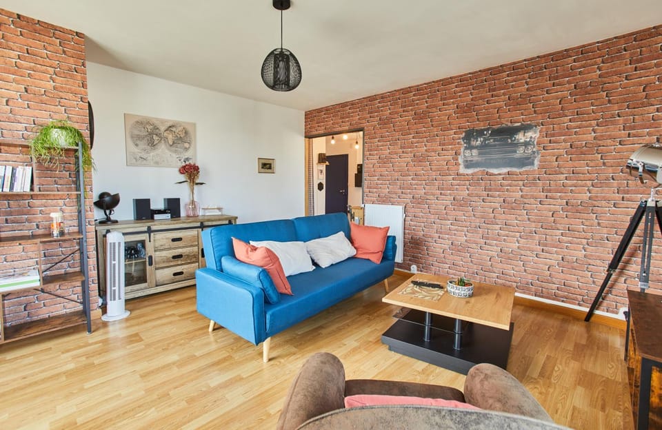 TV and multimedia, Balcony/Terrace, Living room