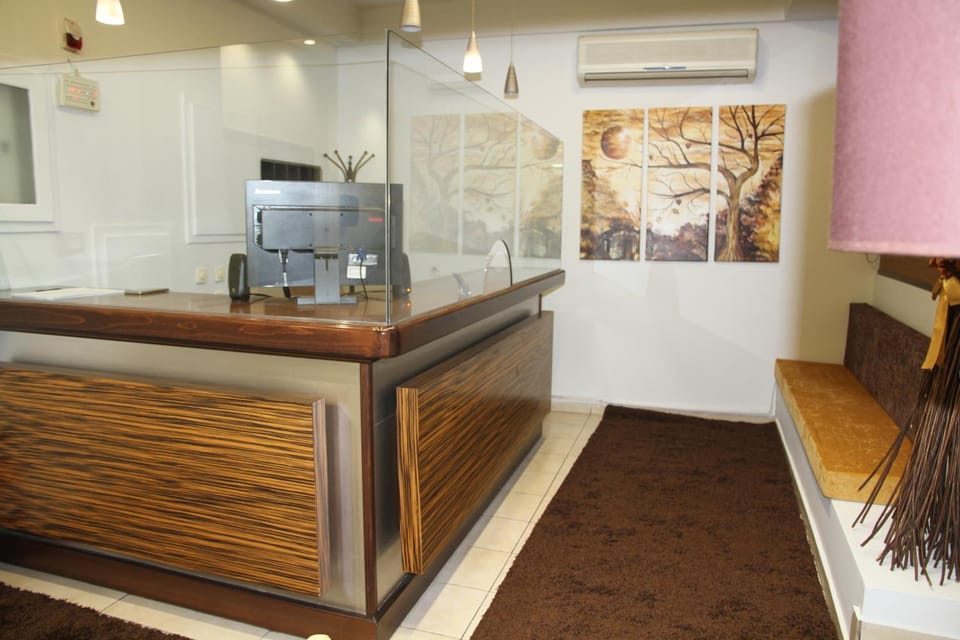 Property building, air conditioner