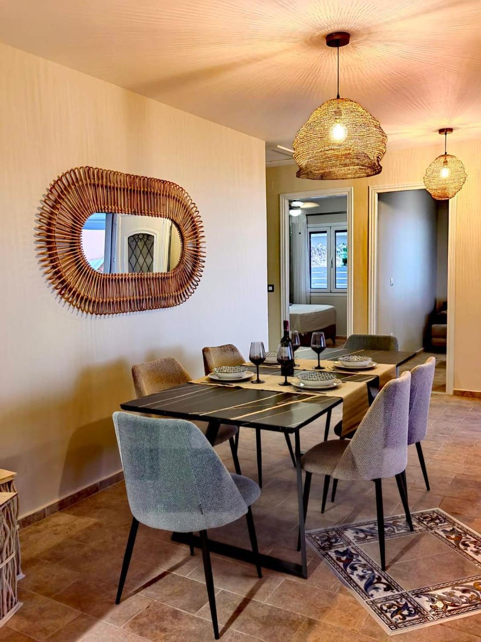 Living room, Seating area, Dining area