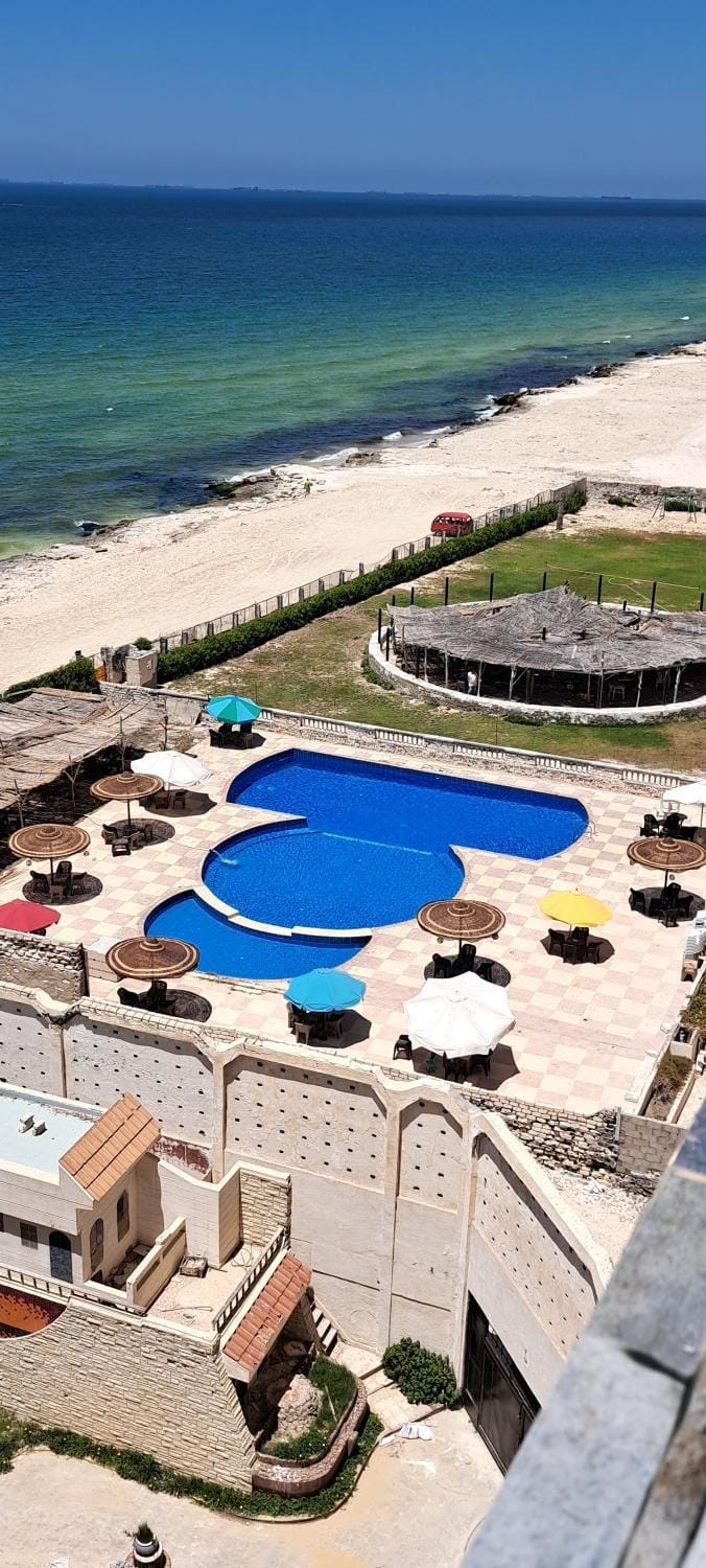 Pool view, Swimming pool