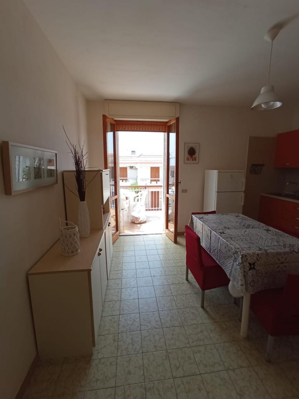Kitchen or kitchenette, Dining area, kitchen