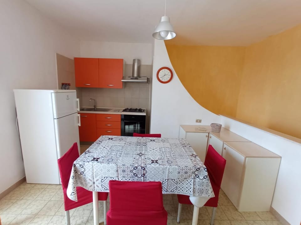 Kitchen or kitchenette, Living room, stove, kitchen