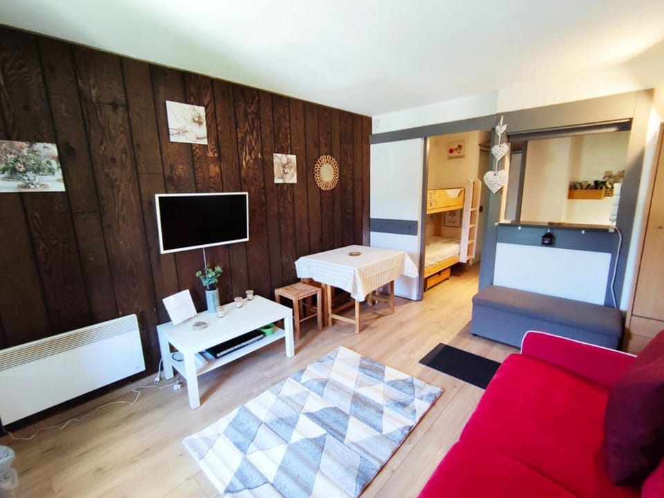 Charmant Studio Lumineux au Hameau, à 150m des Pistes, WiFi Inclus - FR-1-292-181 Apartment in Isola