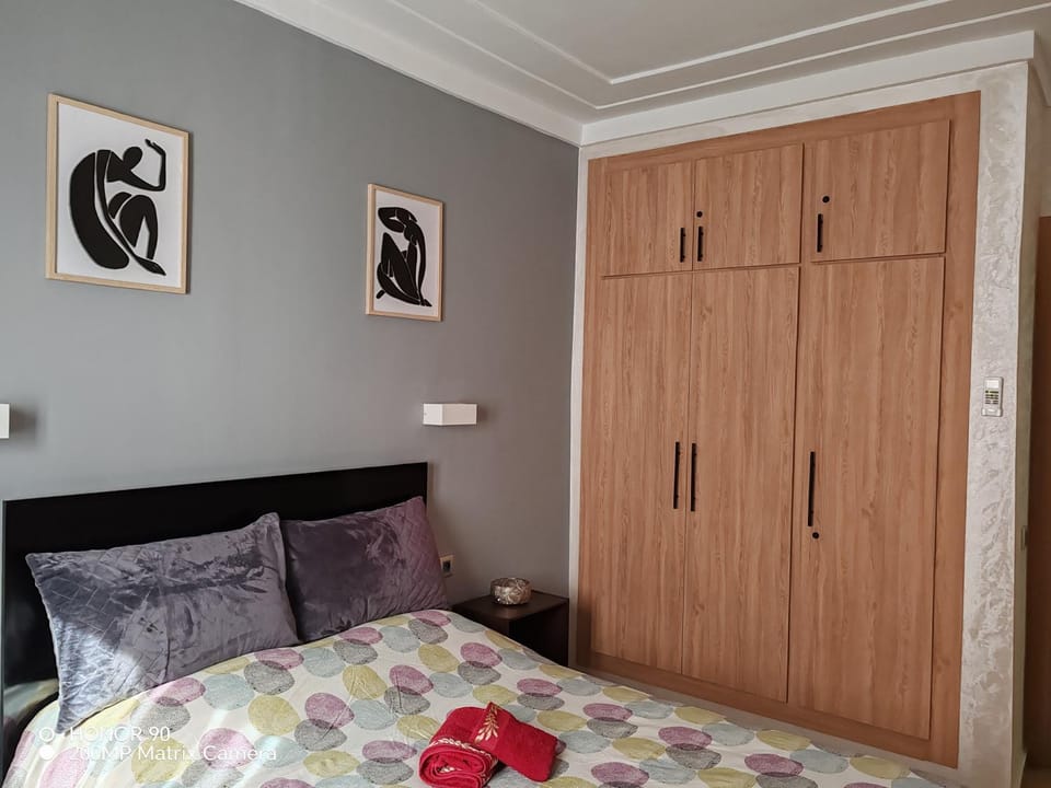 Résidence NAJD C - Appartement T2 Apartment in Marrakesh